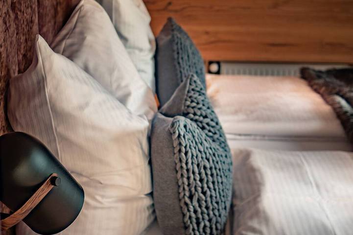 Alpenchalet-Vils.tirol ****S - Chalet Auszeit - Kuschel-Luxus pur & Sauna in Vils, Außerfern
