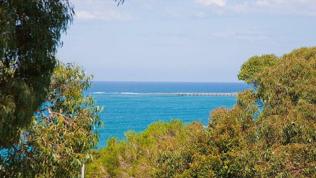 Sunhaven - 200 m vom Strand entfernt, mehrere Wohnräume, modernes Design in Lorne, Great Ocean Road