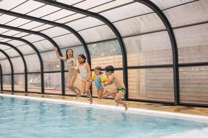 Camping pour 7 personnes, avec terrasse et piscine, animaux acceptés à Guérande - 3