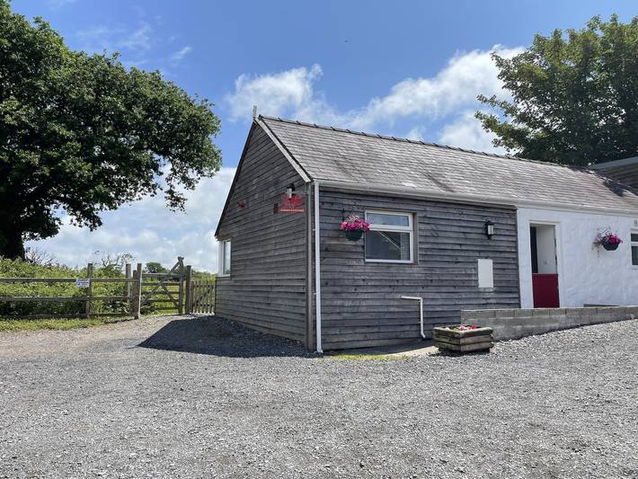Cottage for 4 people, with garden, with pets in Pembrokeshire