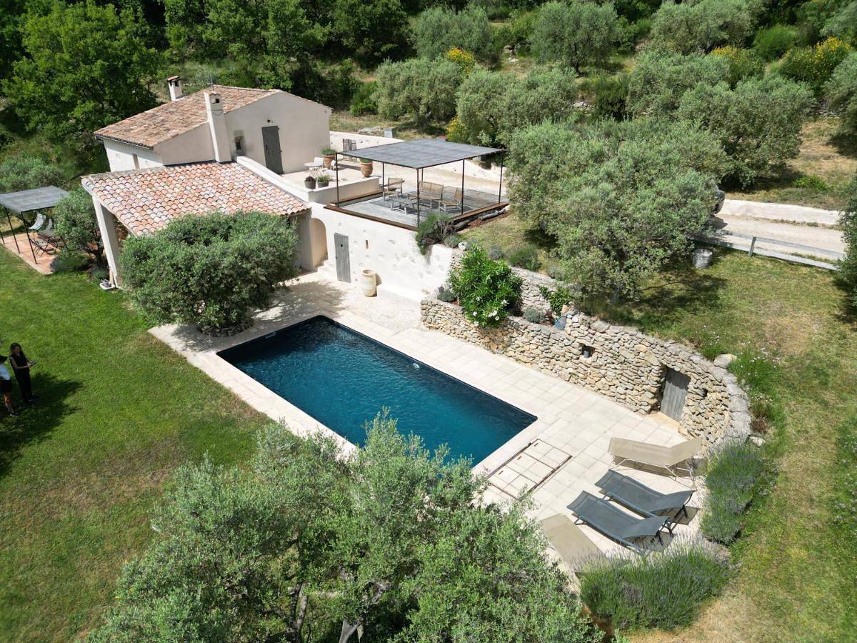 Double Room with Garden View in Lurs, Parc naturel régional du Luberon