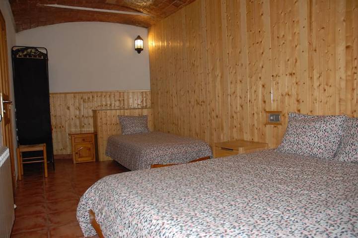 Canxai La Casa De Turisme Rural De La Garrotxa Per Disfrutar Amb Qui Més Estimes in Vall de Vianya, Garrotxa
