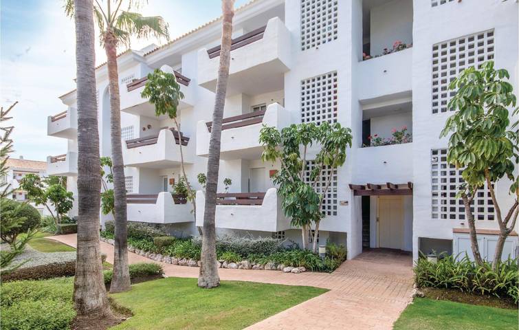 Location de vacances pour 4 personnes, avec Terrasse et Piscine à Estepona