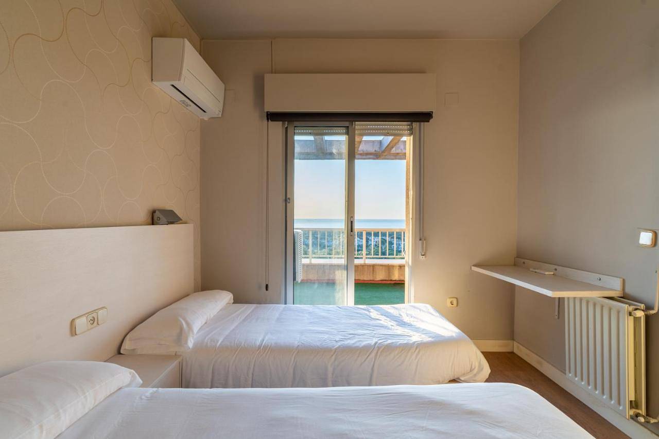 Double Room with Balcony and Sea View in La Marina, Guardamar del Segura