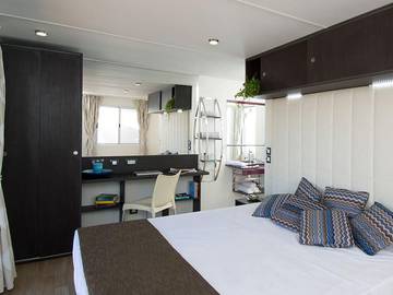 Static Caravan for 2 People in Arles, Camargue, Photo 2