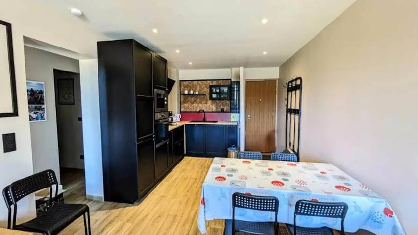 Gîte pour 7 personnes, avec Balcon dans Station de la Feclaz le Revard - 4