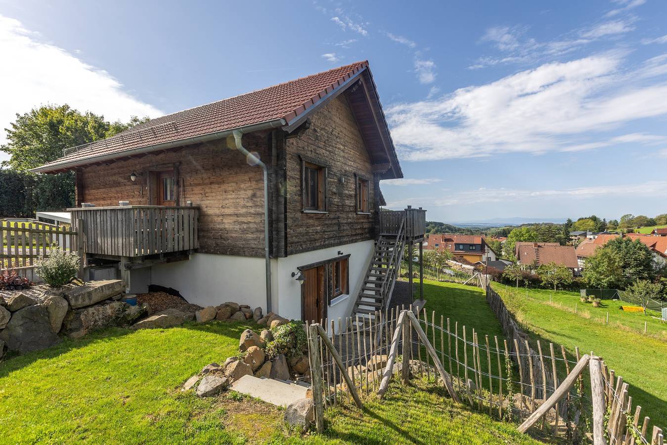 Chalet „Oberwald 1“ mit privater Terrasse, Garten, Sauna, WLAN und Parkplatz in Schotten, Vogelsberg Region