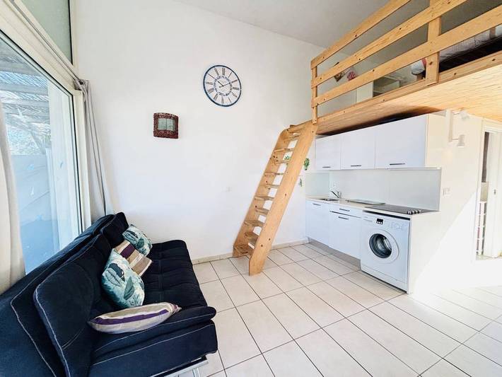 Gîte pour 4 personnes, avec terrasse à Lumio - 2