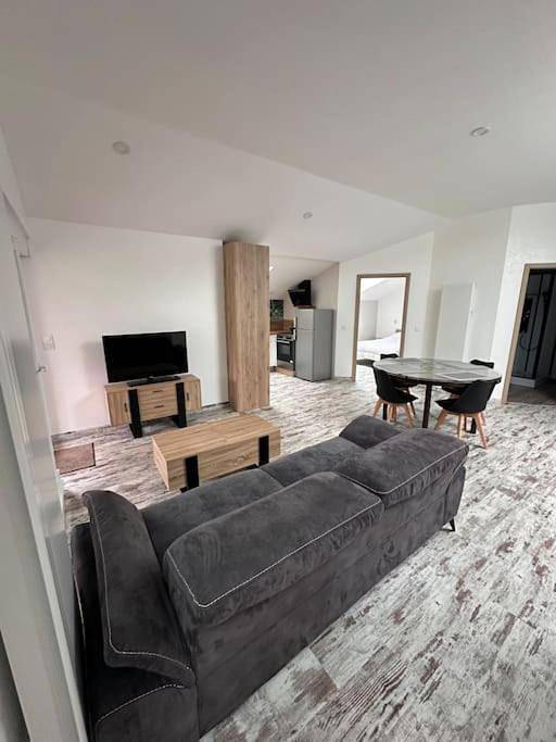 Two-Bedroom House in Buhl-Lorraine, Sarrebourg