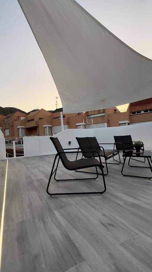 Ferienhaus für 4 Personen, mit Balkon und Terrasse sowie Ausblick