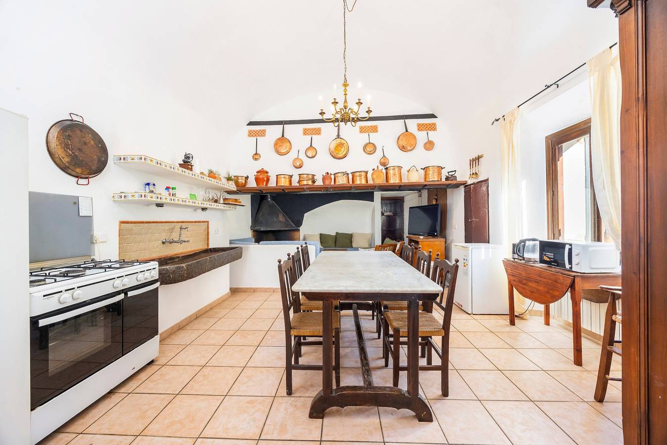 Kamer 'Habitación 3' met uitzicht op de bergen, gedeeld zwembad en Wifi, foto 15