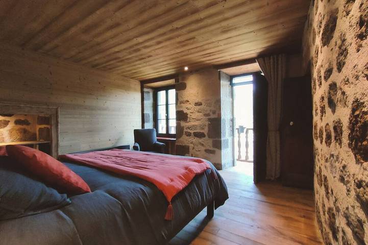 Location de vacances pour 6 personnes à Thiézac - 2