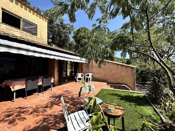 Villa pour 7 personnes, avec Piscine à La Londe-les-Maures