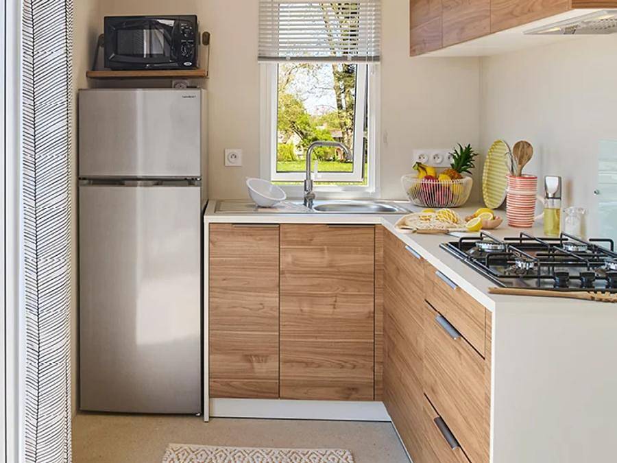 Flower camping La Marmotte - Mobilhome 6 personnes - Mobil Home Aqua 2ch 4/6pers Terrasse Semi-couverte Clim Tv in Mérens-les-Vals, Pyrénées