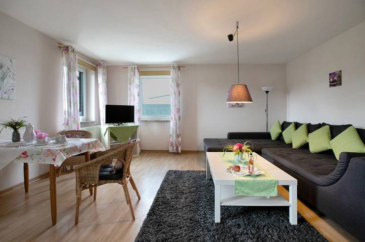 Ferienwohnung für 4 Personen, mit Garten - 1