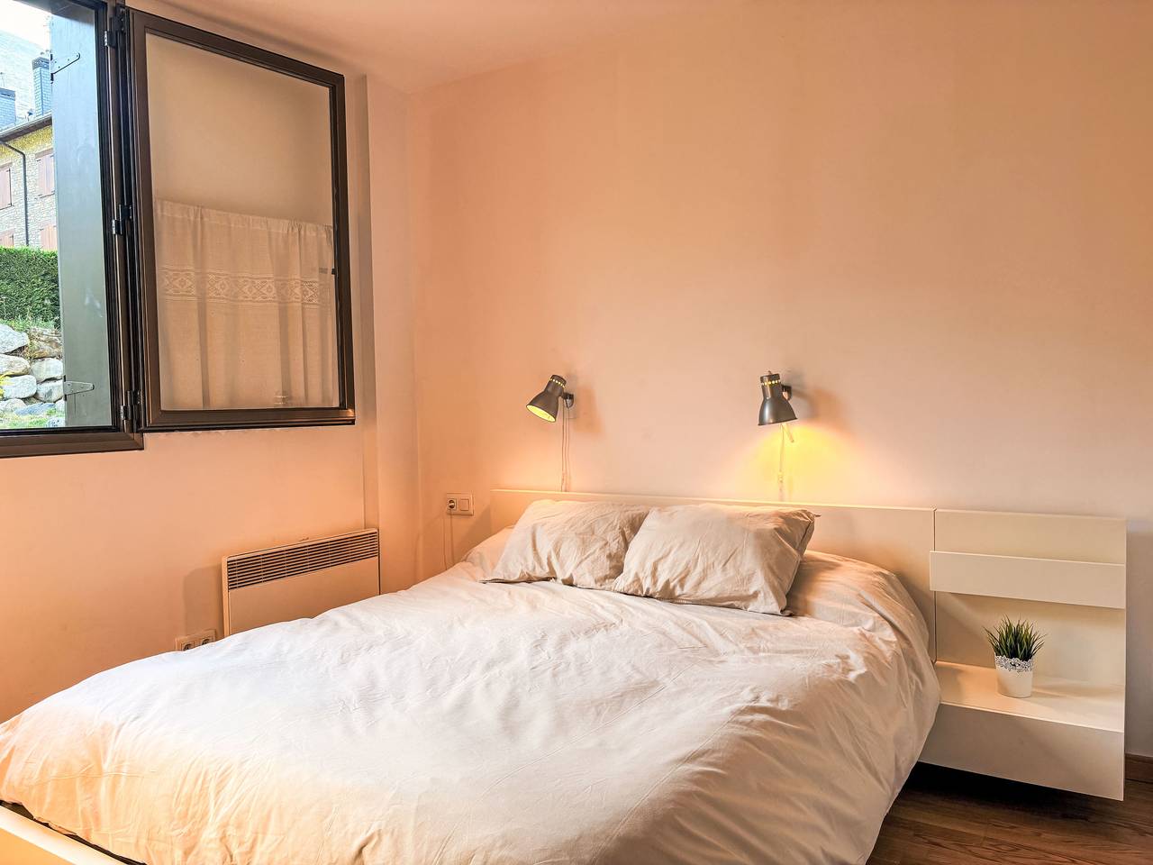 Geheel appartement, Gemütliche und komfortable Wohnung Aüt 2 Vall de Boí in Pla de l'Ermita, La Vall de Boí