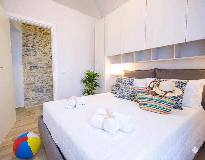 Ferienwohnung für 4 Personen, mit Terrasse und Garten in Dolcedo