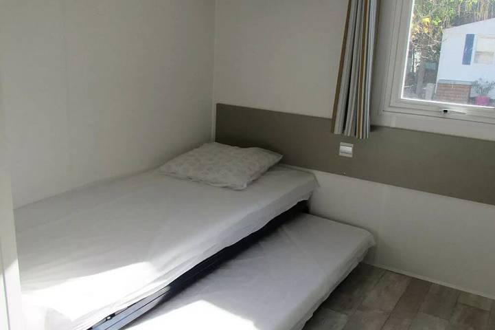 Camping für 6 Personen, mit Whirlpool und Terrasse, mit Haustier in Ruoms - 4