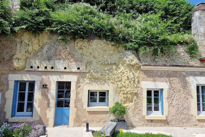 Location de vacances pour 4 personnes, avec balcon et jardin à Troo