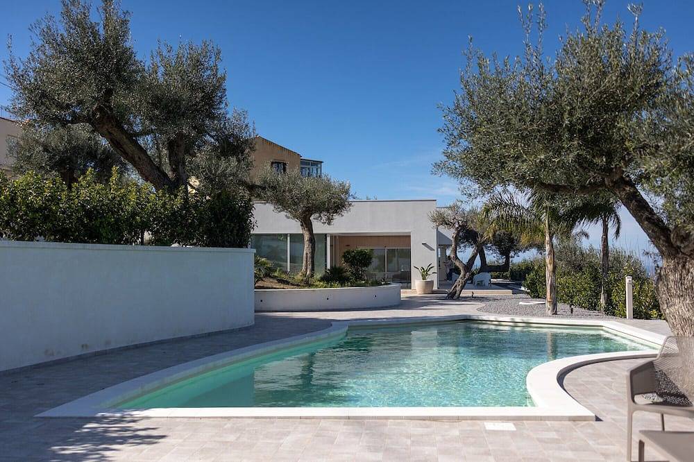 Villa Teresa in Cefalù, Cefalù (gemeinde)