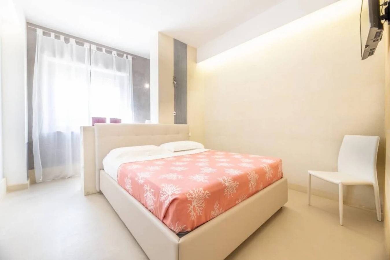 Appartamento intero, Appartamento 'Biancomare Otranto - 6' con Balcone, Wi-Fi e Aria Condizionata in Otranto, Otranto e dintorni
