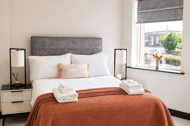 Apartment for 6 people in Wirral