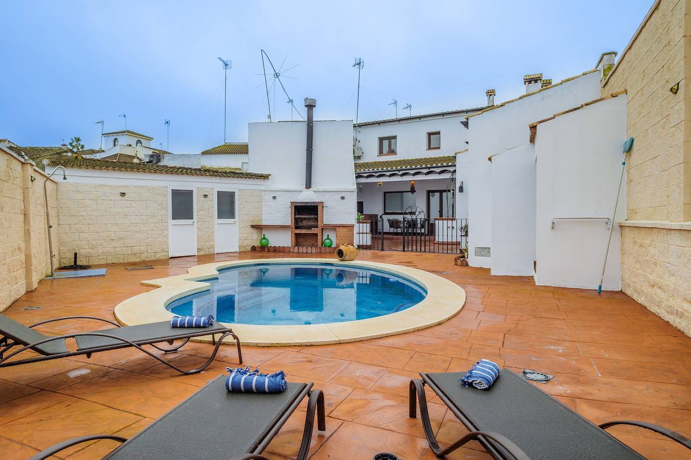 Casa rural 'La Sanadora' con piscina privada, Wi-Fi y aire acondicionado in El Saucejo, Provincia de Sevilla