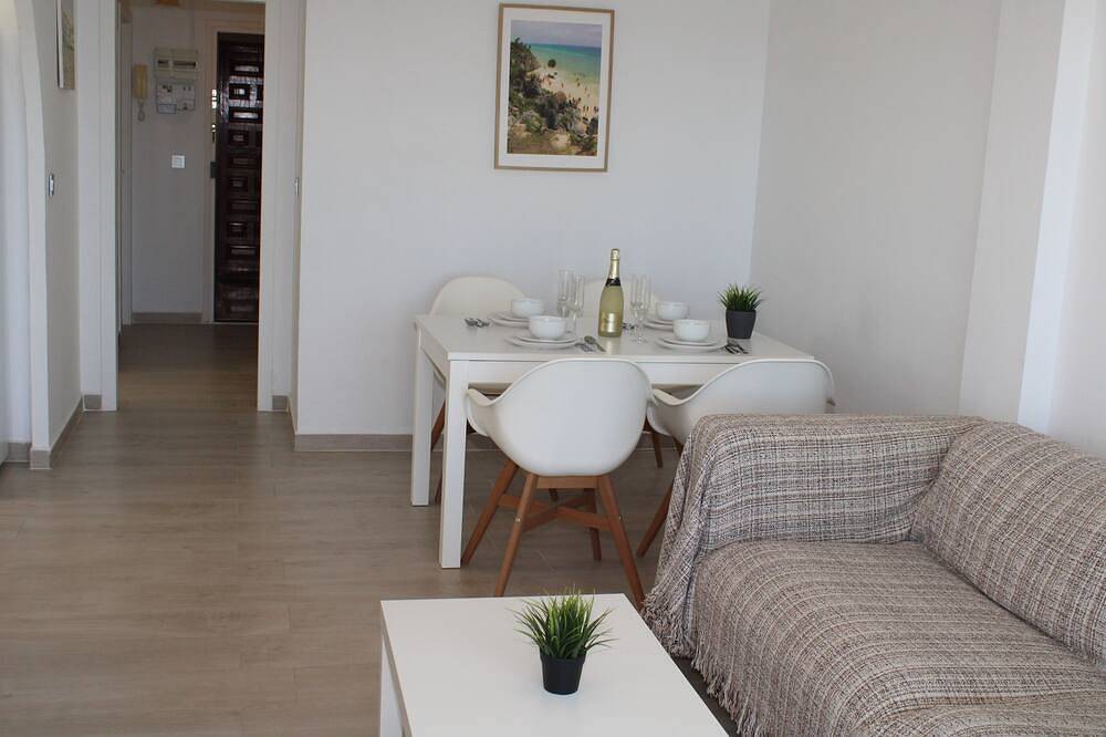 Entire apartment, 2 Bedroom 1 Bathroom Sea Front in Playa de las Ventanicas, Mojácar