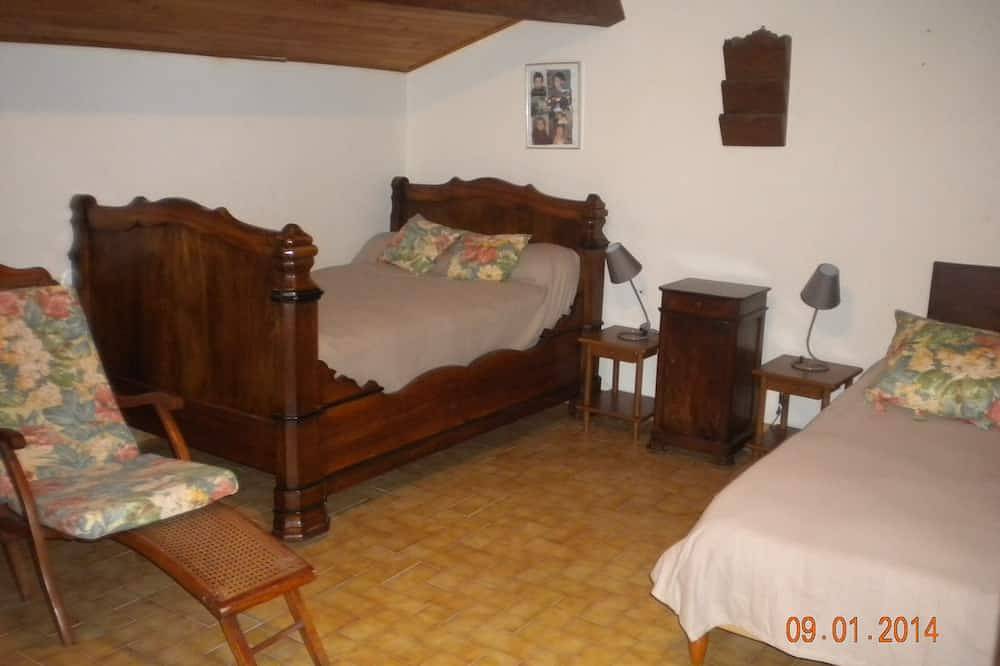 Vos vacances en Ardèche Méridionale. Bel appartement de 70 m2 à Ruoms pour in Ruoms, Ardèche