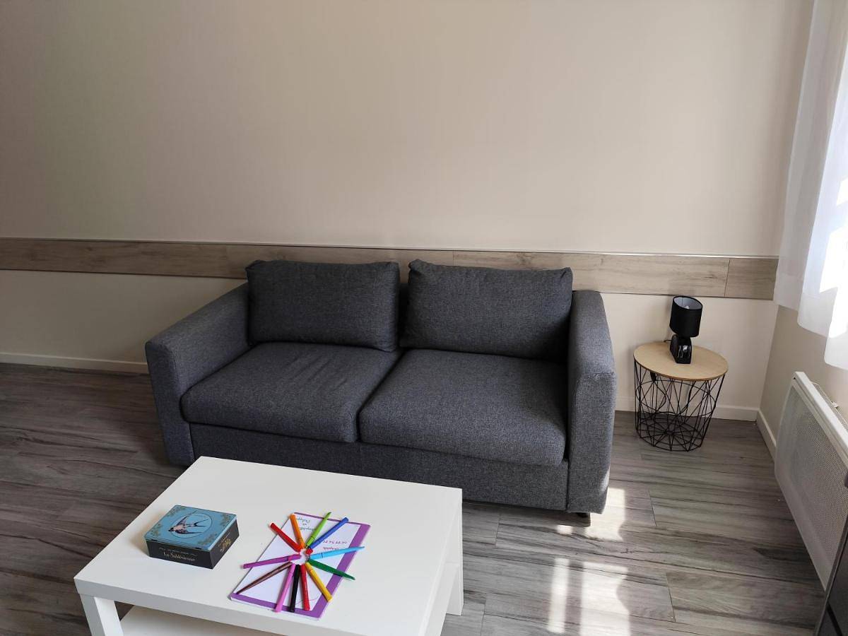 Appartement entier, Studio meublé centre ville- gare Villers Cotterets in Villers-Cotterêts, Aisne