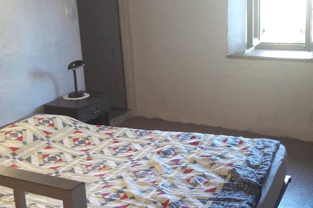 A Riols maison restaurée dans un hameau pitoresque du Haut languedoc in Riols, Région de Béziers