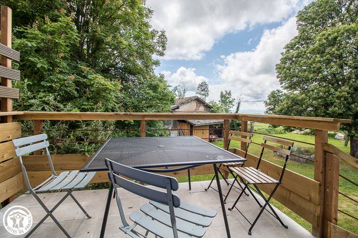 Casa de huéspedes para 4 personas, con jardín además de vistas y terraza - 1