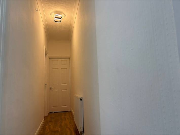 1-Guest Charm Home w/Street Parking & WiFi & Party in Leicester, Heart of England