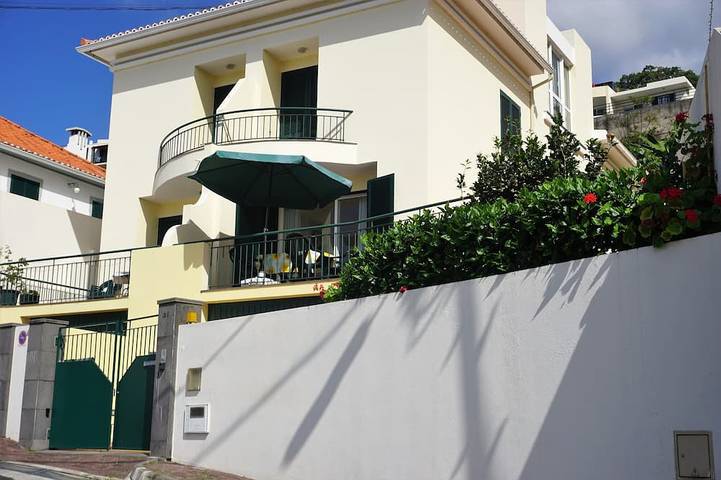 Casa de vacaciones para 6 personas, con jardín y balcón - 1
