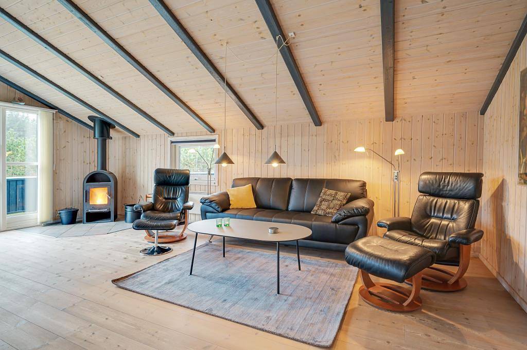 Schönes Nichtraucherhaus mit Whirlpool und Sauna auf grossem gepflegten Grundstück  in Vejers Strand, Varde