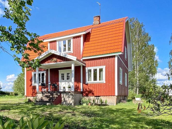 Ferienhaus für 8 Personen, mit Garten in Värmland