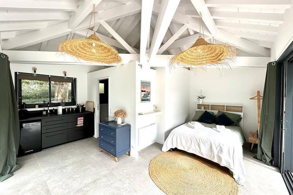 Beautiful basque Villa of the 30th with swimming pool and pool house in Bayonne, Bayonne e dintorni