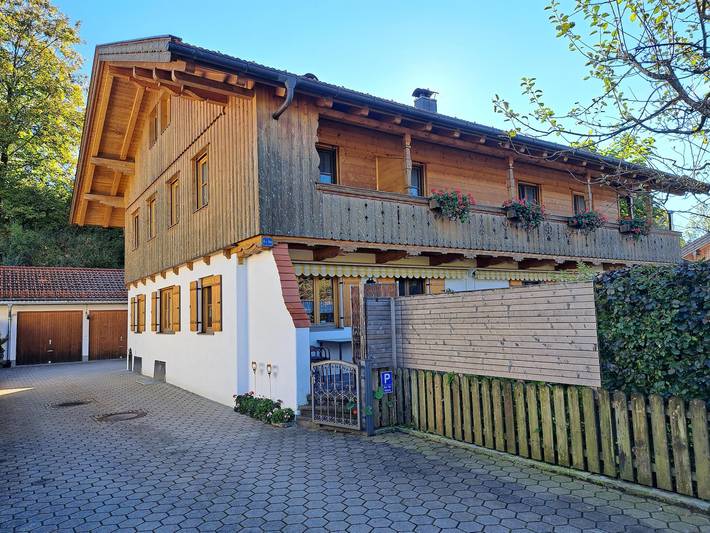 Ferienhaus für 5 Personen, mit Balkon und Terrasse
