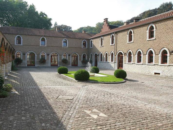 Hotel für 2 Personen, mit Terrasse und Garten sowie Ausblick in Huy