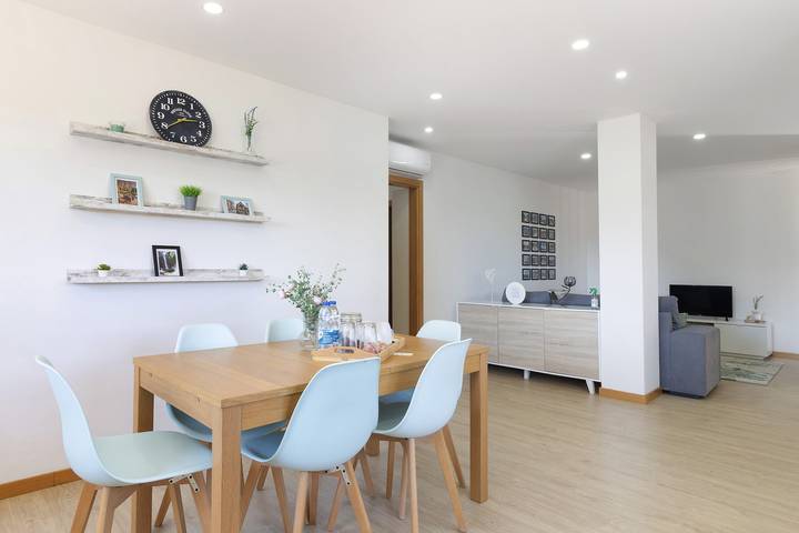 Holiday Home 'Al Do Paço - Between Braga and Geres' with Mountain View, Wi-Fi and Air Conditioning in Goães, Braga District
