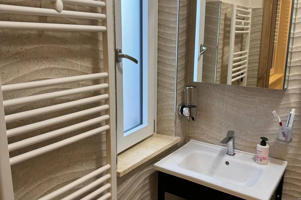 B&B Capo Vaticano Stay Appartamento da 2 camere con bagno privato 250mt dal mare in Faro Capo Vaticano, Ricadi (comune)