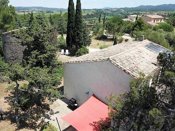Gîte pour 8 personnes, avec jardin et piscine à Cavanac