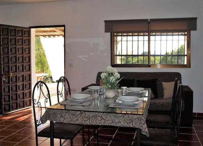 Casa de vacaciones para 16 personas, con piscina además de terraza y vistas en Córdoba - 4