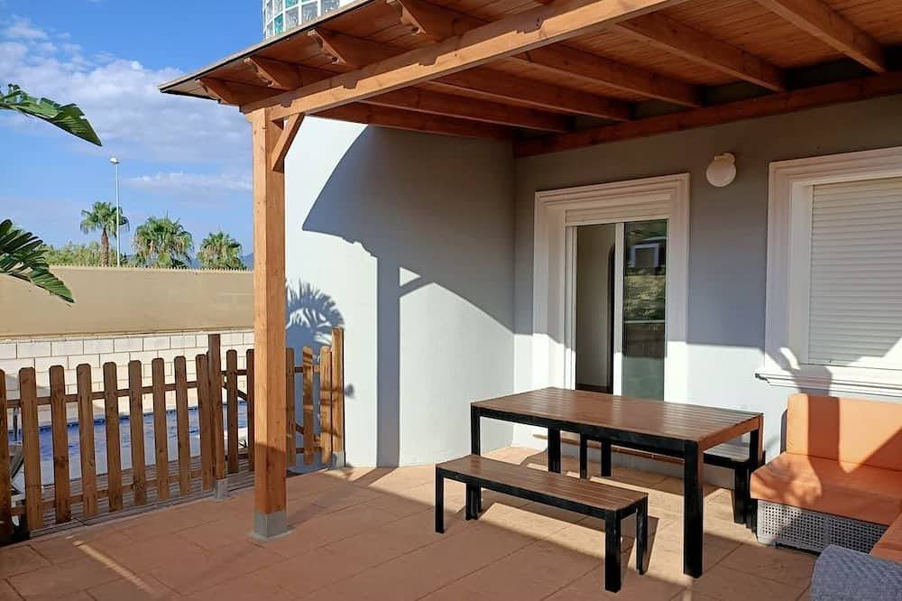 Una casita con piscina privada in Oliva, Costa Blanca
