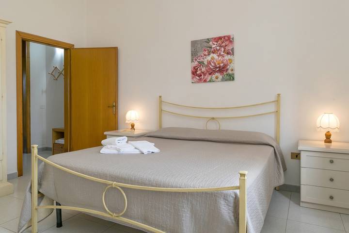 Agriturismo 'I Debbi - L'Olivo' con veranda privata, Wi-Fi e aria condizionata in Bibbona, Costa degli Etruschi