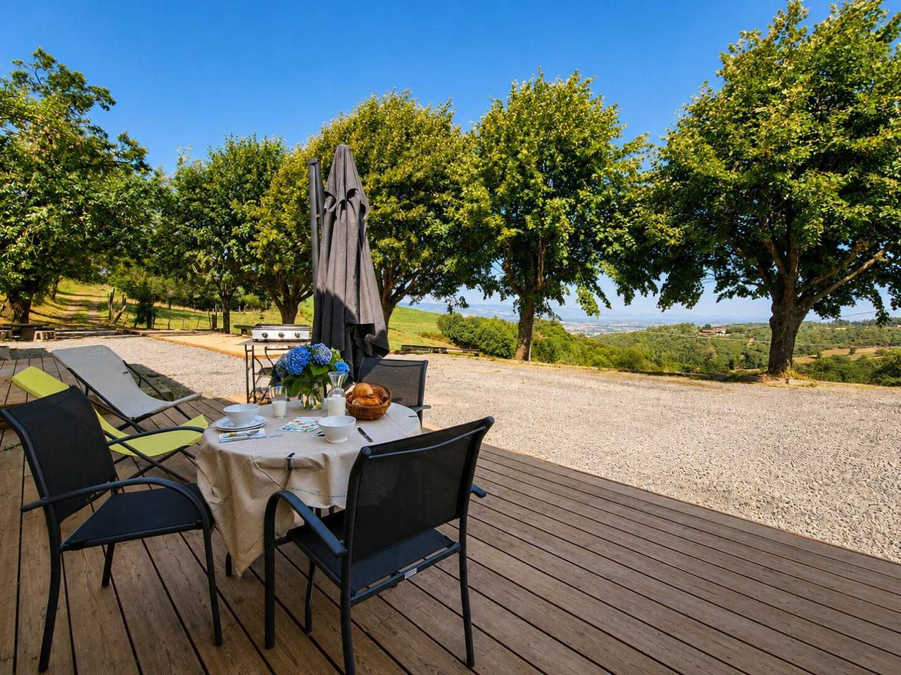 Gîte avec vue campagne - 2 pers. in Saint-Just-Saint-Rambert, Montbrison