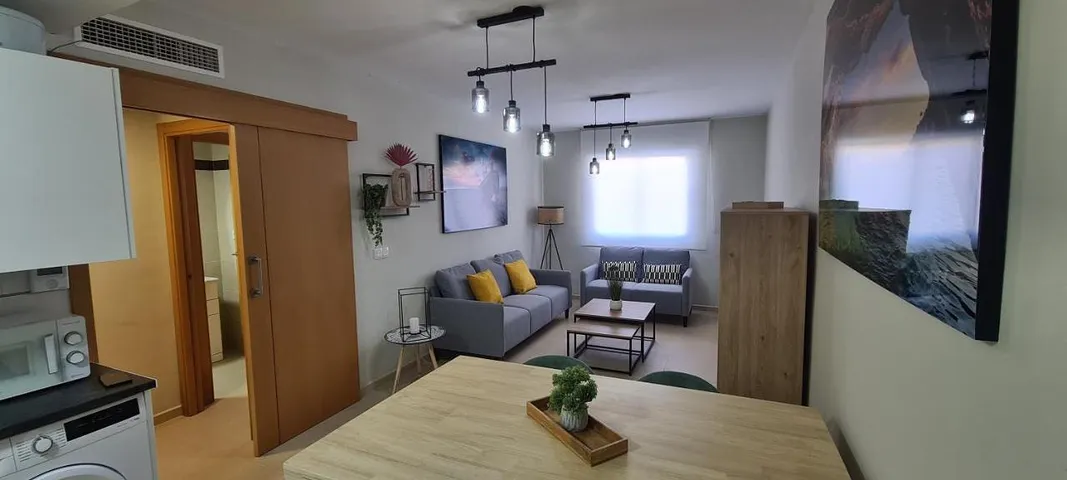 Ferienwohnung für 5 Personen, mit Pool und Terrasse - 1