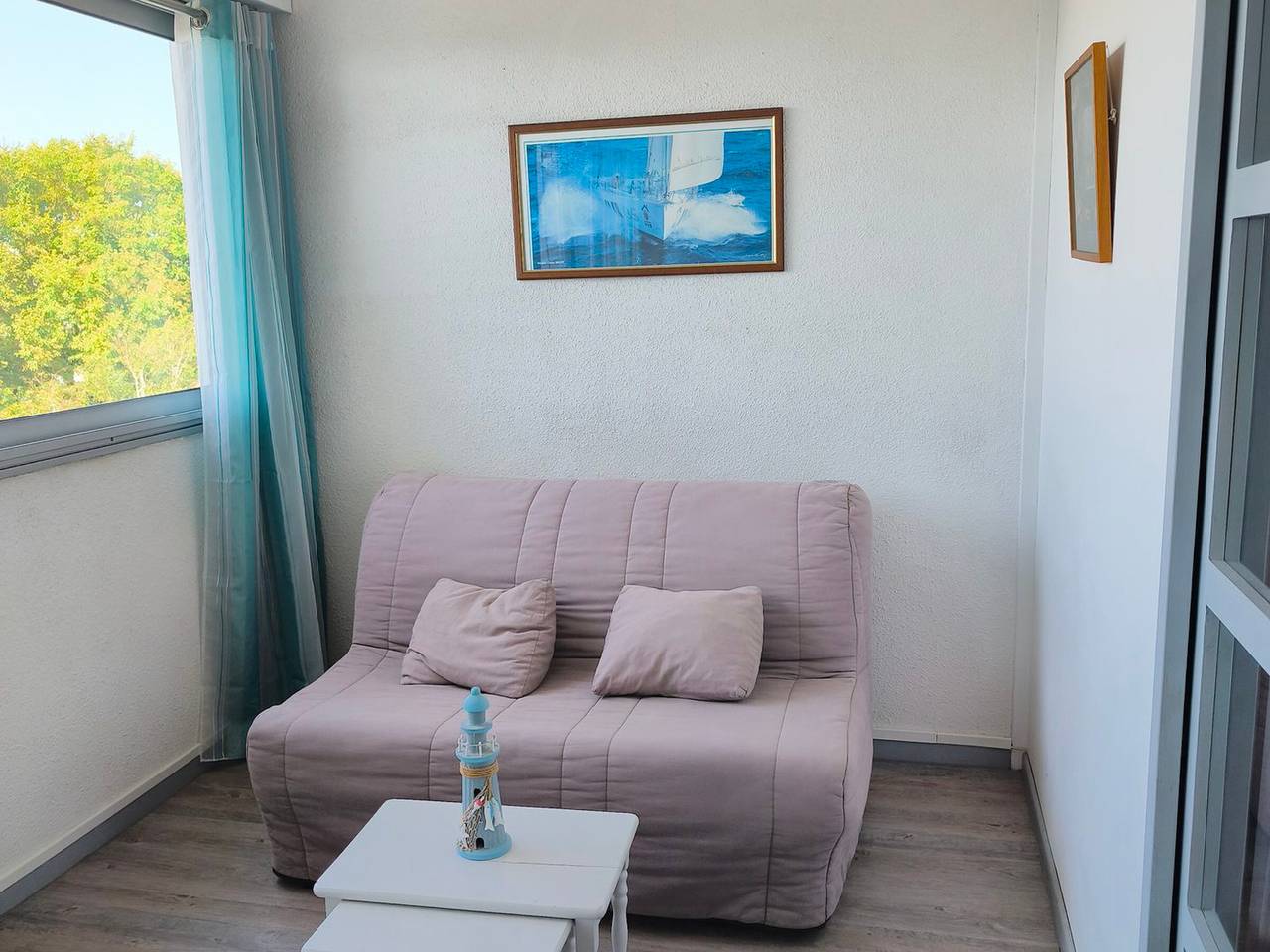 Studio entier, Studio cosy à La Rochelle avec balcon et parking privé in La Rochelle, Région de La Rochelle