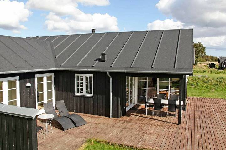 Ferienhaus für 8 Personen, mit Sauna und Whirlpool sowie Balkon - 1