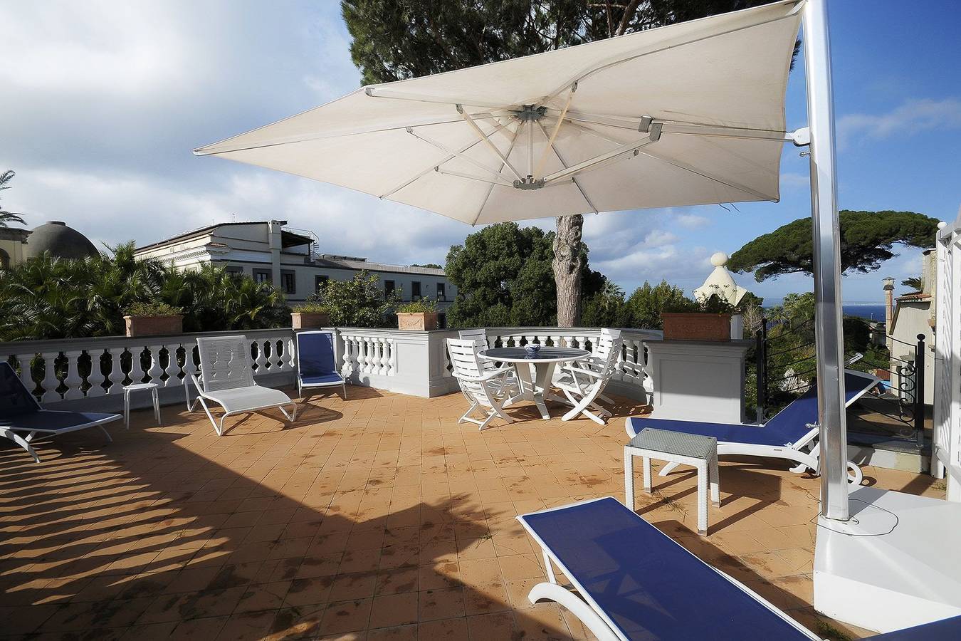 Villa pour 16 personnes avec terrasse in Sant'Agnello, Province de Naples